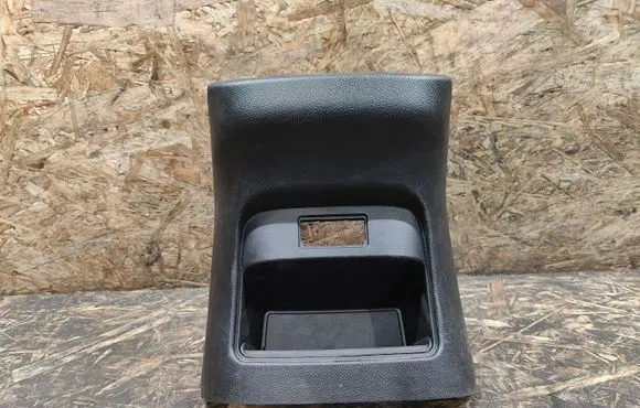 Alfa Romeo Stelvio Other center console (tunnel) element 156126136