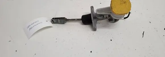 Subaru Forester SG Clutch master cylinder 