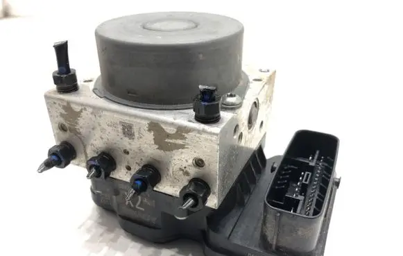 Toyota Corolla E210 E21 ABS Pump 44510-12600
