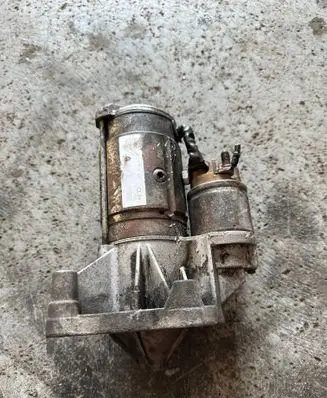 Citroen DS4 Starter motor 9654561480