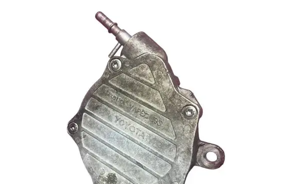 Toyota Avensis T250 Vacuum pump 14050859