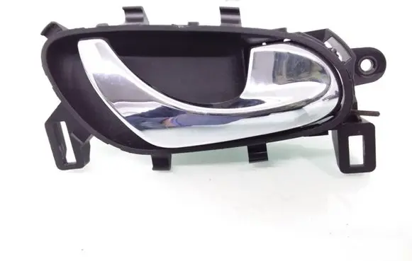Nissan Qashqai Front door interior handle 806704EA 806704EA0A