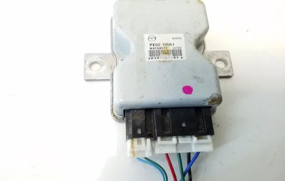 Mazda CX-5 Fuel injection pump control unit/module PE0218561