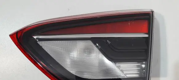 Opel Crossland X Rear/tail lights R1Y02