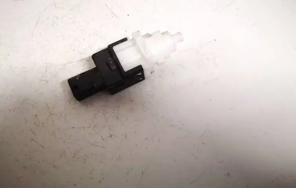 Citroen Berlingo Brake pedal sensor switch 46840510