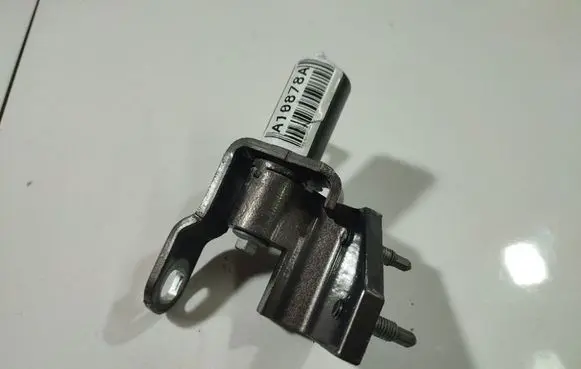 Ford Mondeo MK IV Rear door lower hinge