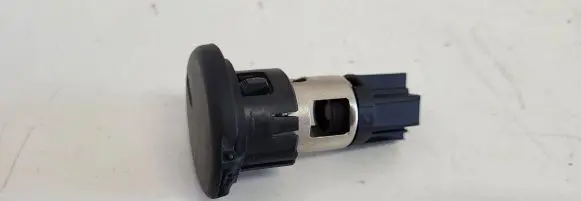 Opel Insignia A Cigarette lighter 