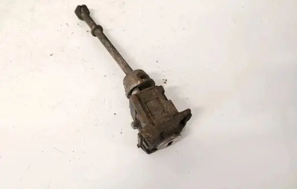 Opel Vectra C Front door lock (next to the handle) 59395j01