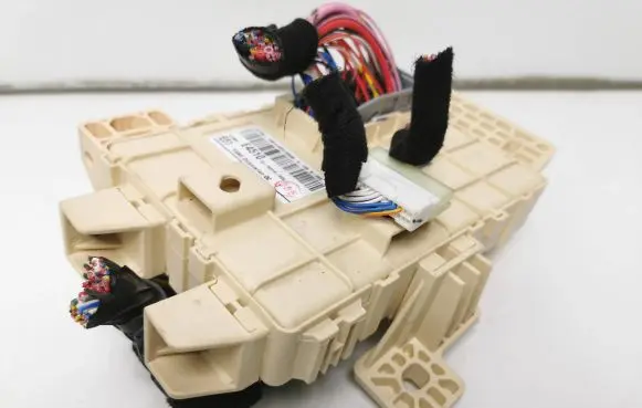 KIA Soul Fuse module 91950E4510 1315310026 E45101503100035