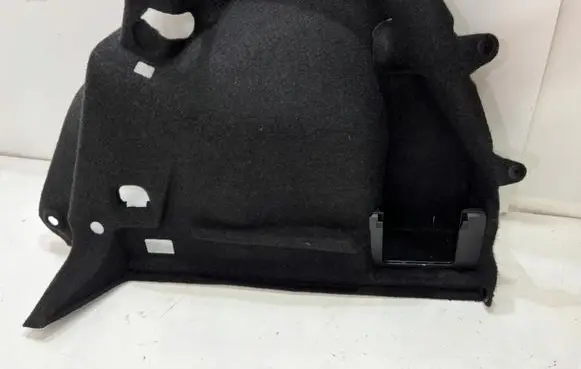Volkswagen Golf VII Trunk/boot side trim panel 5G6867428F| 888.112.722K000173