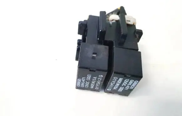 Honda Civic Fuse box set 01y5a11g
