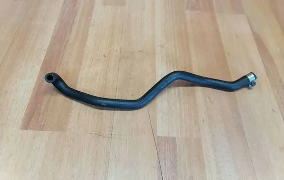 Mercedes-Benz Sprinter W901 W902 W903 W904 Fuel line pipe A6110781381