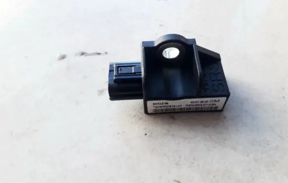 Honda CR-V Airbag deployment crash/impact sensor 5WK43786