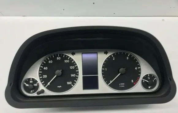Mercedes-Benz B W245 Speedometer (instrument cluster) 1031098110 nr47