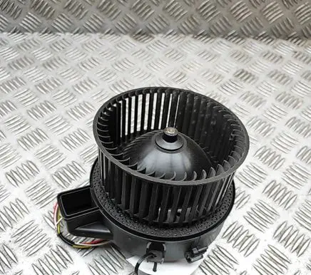 Volvo XC90 Heater fan/blower 31369437 0130309506
