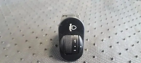 Ford Mondeo Mk III Headlight level height control switch 0307851417 96FG13K069AA