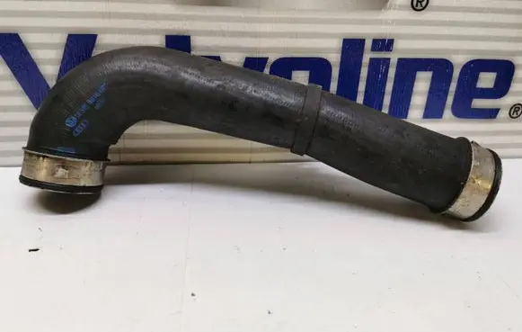 Volkswagen Golf V Intercooler hose/pipe 1K0145838