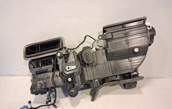 Ram 1500 Interior heater climate box assembly 68499190AA
