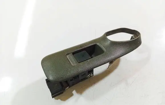 Nissan Primera Electric window control switch 809603F100