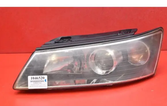 Hyundai Sonata Headlight/headlamp 