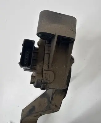 Opel Zafira A Accelerator throttle pedal 6PV00811400 9202341