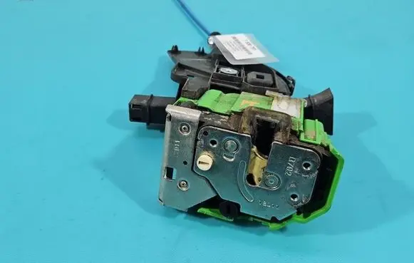 Alfa Romeo Giulietta Rear door lock 50509884 IMPRK1530791