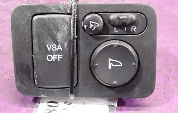 Honda CR-V Wing mirror switch 