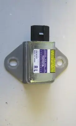 Toyota Land Cruiser (J120) Airbag deployment crash/impact sensor 8983360010