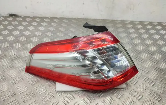 Peugeot 508 RXH Rear/tail lights 9686779580