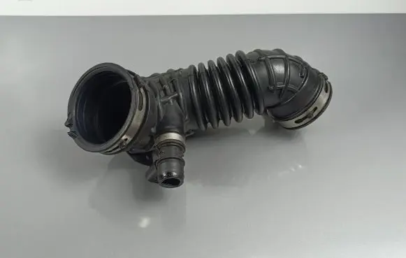 Jeep Cherokee Air intake duct part 68342169AD