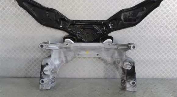 Infiniti Q60 Front subframe 024GE