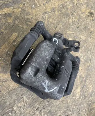 Opel Astra K Rear brake caliper