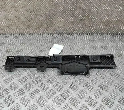 BMW M4 F82 F83 Sill supporting ledge 7285792
