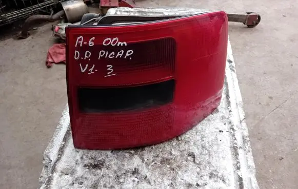 Audi A6 S6 C5 4B Rear/tail lights