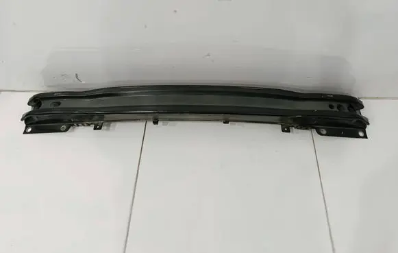 Volvo XC70 Front bumper cross member