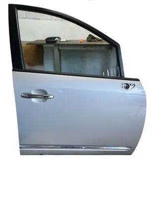 KIA Carens II Front door 760041D010