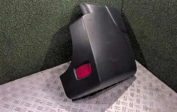 Renault Master III Rear bumper corner part panel trim 850160036R