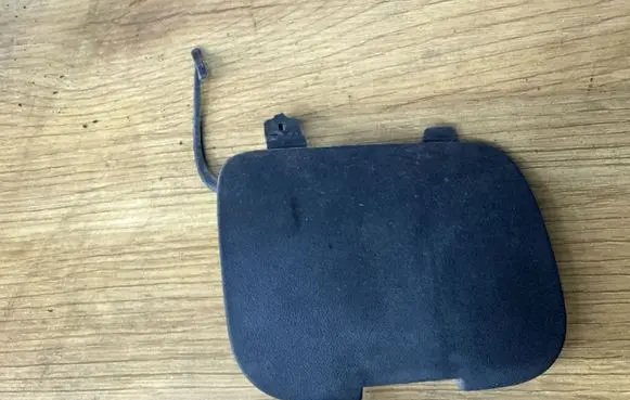 Volvo V70 Rear bumper row hook cap/cover 9190314