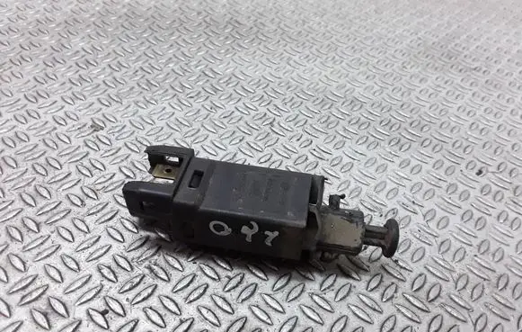 Volkswagen Transporter - Caravelle T4 Brake pedal sensor switch 191945515