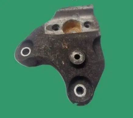 Peugeot 207 Gearbox mounting bracket 326B42