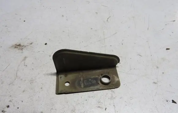 Mitsubishi ASX Fender mounting bracket