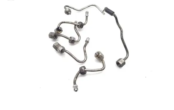BMW 3 E90 E91 Fuel injector supply line/pipe 
