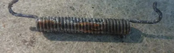 Jaguar XJ X300 Rear brake pad spring C717