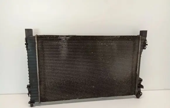 Mercedes-Benz CLK A209 C209 Coolant radiator A2035044312