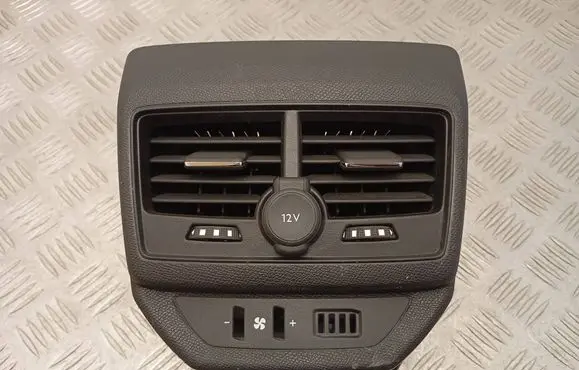 Peugeot 5008 II Rear air vent grill 9809990477 96866080877 9686453677