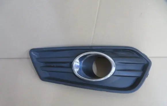 Front bumper lower grill