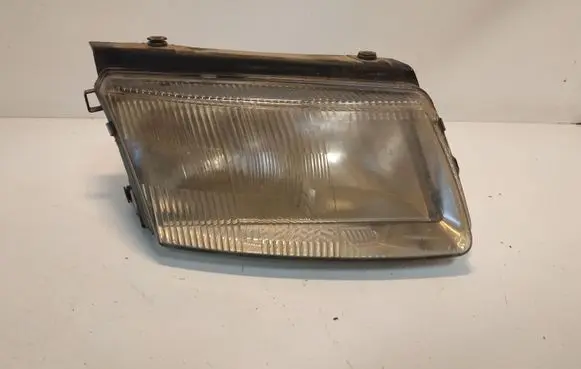 Volkswagen PASSAT B5 Headlight/headlamp