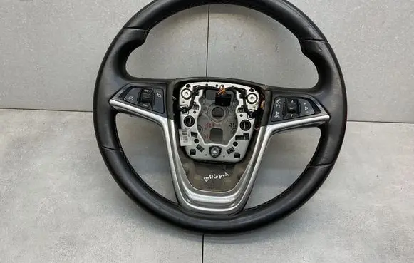 Opel Insignia A Steering wheel 13316547