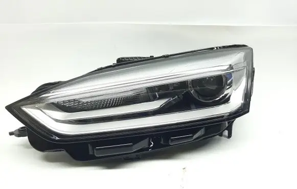 Audi A5 Headlight/headlamp 8W6941043C