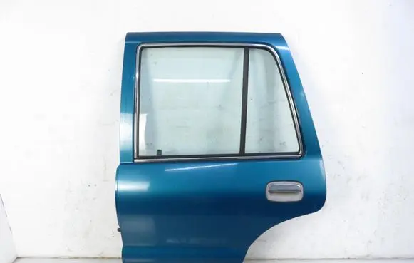 KIA Sportage Rear door